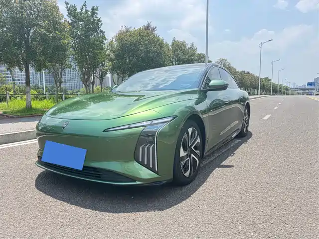 Dongfeng Fengxing Stellar S7 2025 555 Fortune Edition