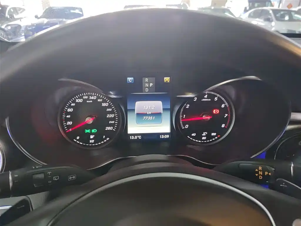 Mercedes-Benz GLC 2019 GLC 260 4MATIC Luxury фото 8