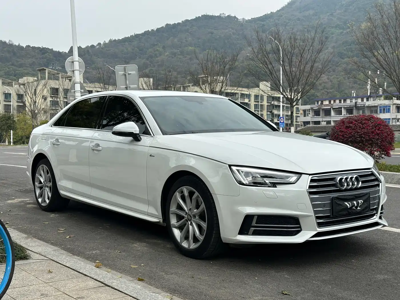 Audi A4L 2019 40 TFSI Fashion (China V) фото 3