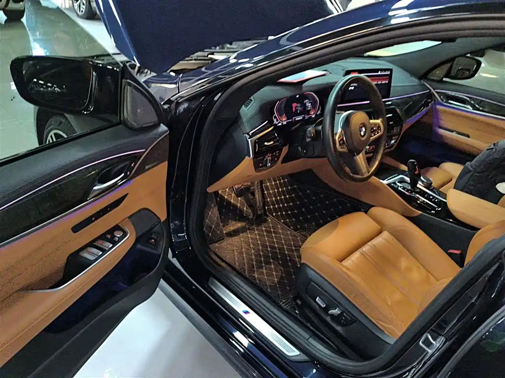 BMW 6 SERIES GT