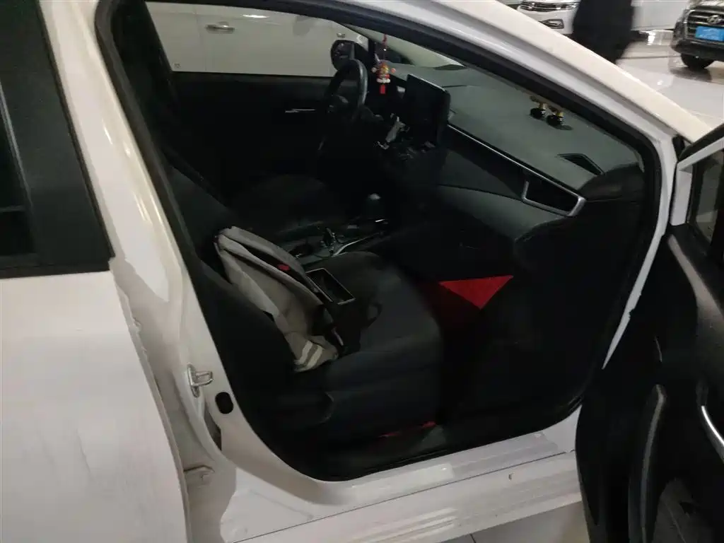 Toyota Corolla 2022 TNGA 1.5L CVT Pioneer Edition фото 20