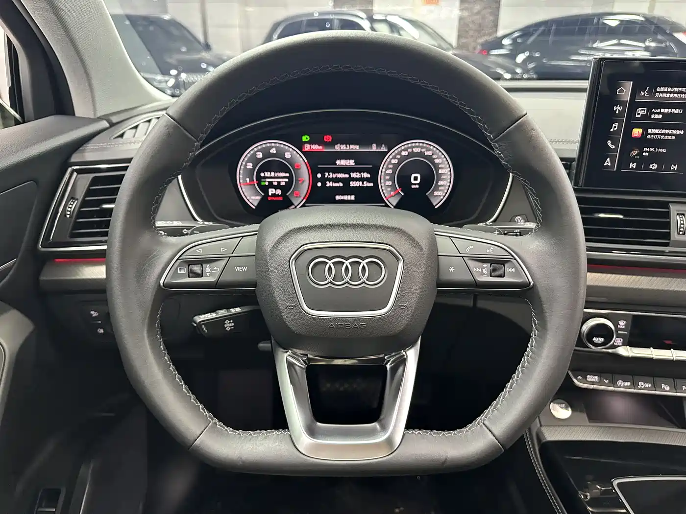 Audi Q5L 2022 40T Luxury Dynamic фото 18