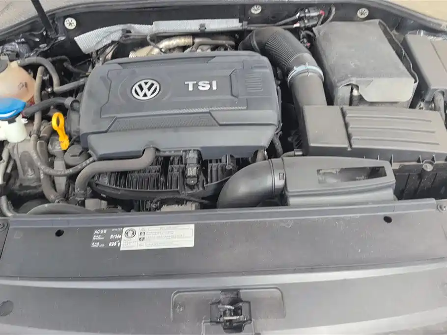 Volkswagen Passat 2016 330TSI DSG Executive Edition фото 10