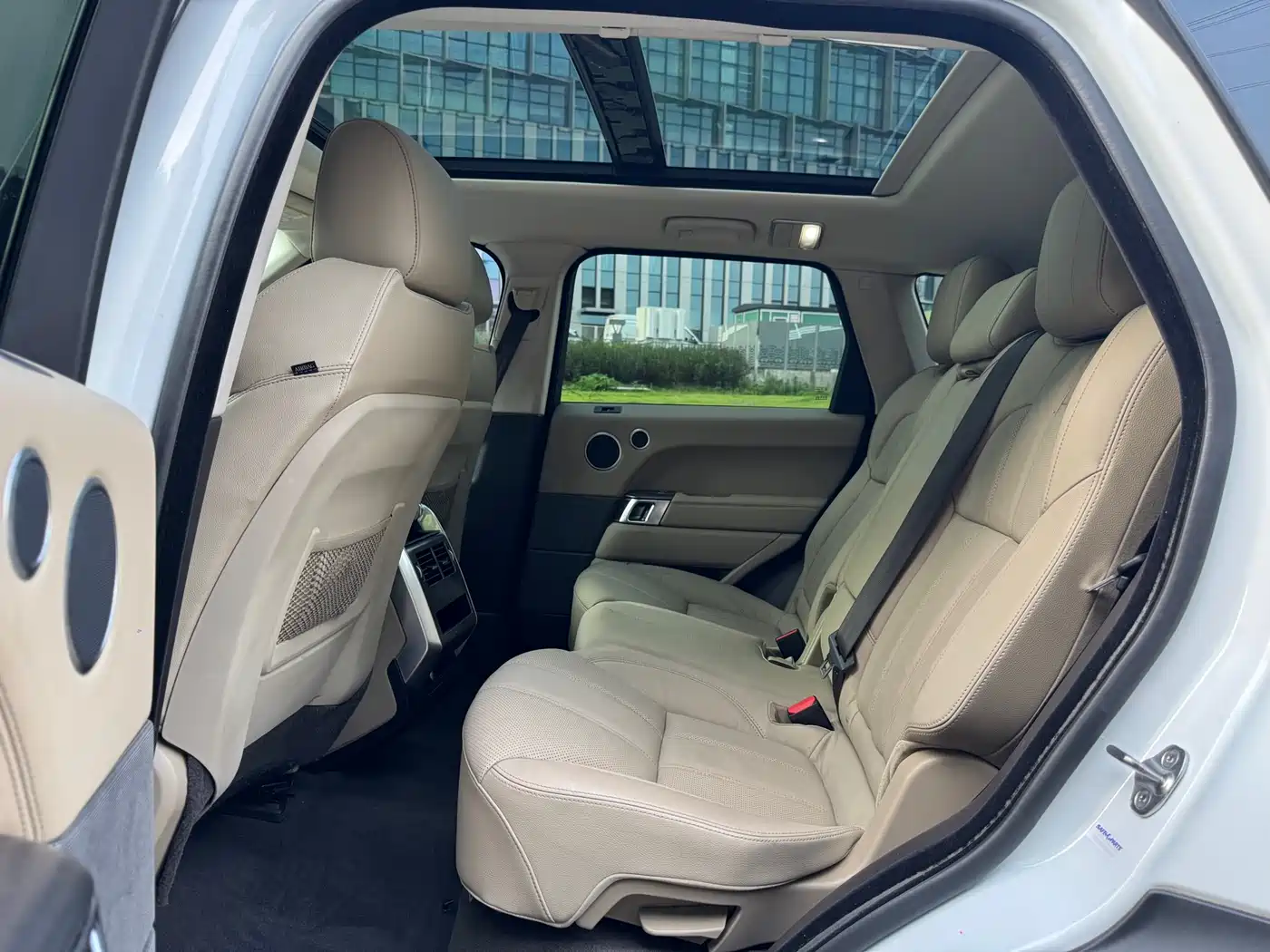Land Rover Range Rover Sport 2014 3.0 SC V6 HSE фото 12
