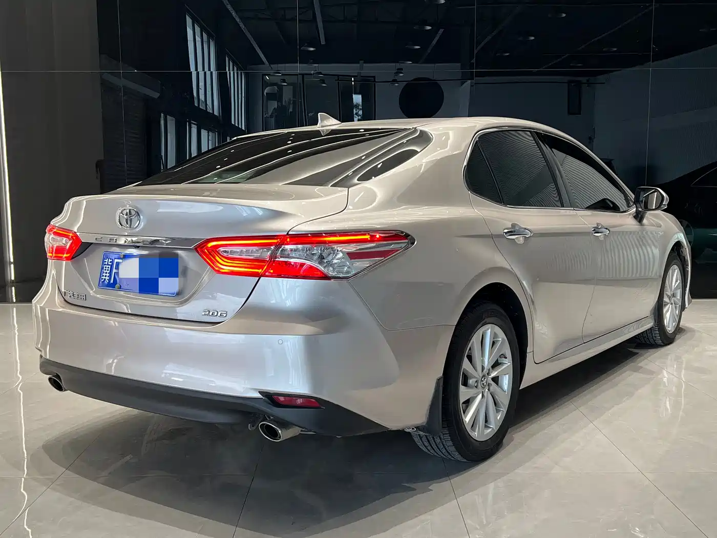 Toyota Camry 2021 2.0G Luxury Edition фото 5