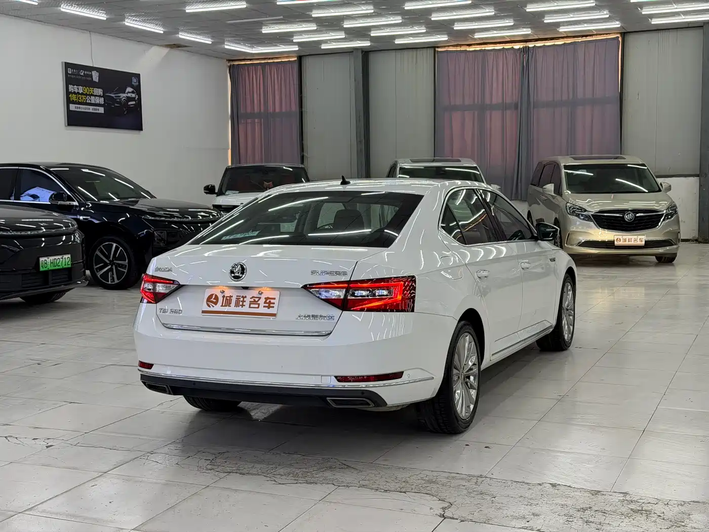Škoda Superb 2018 TSI380 DSG Flagship Edition China V фото 16