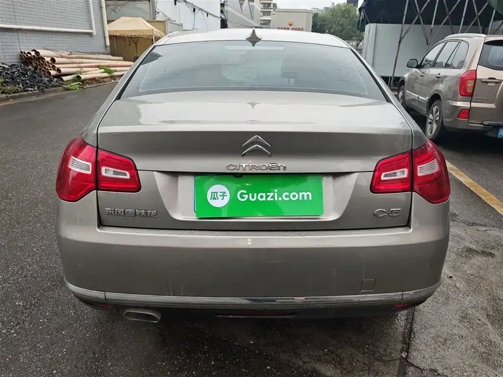 Фото 6 - Citroën C5