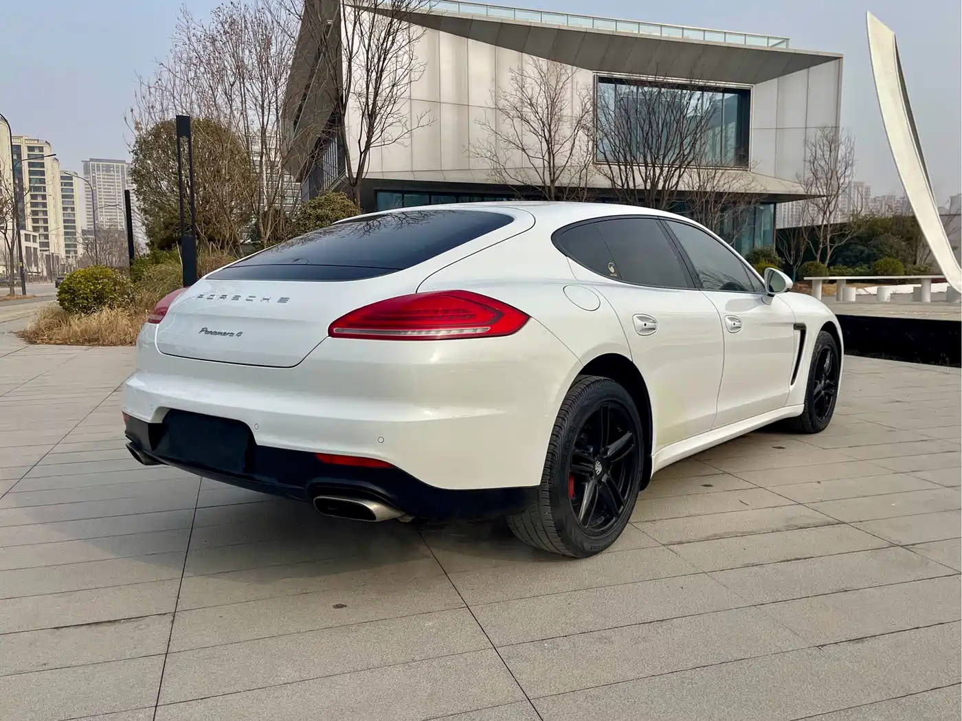Porsche Panamera 2014 Panamera 4 3.0T фото 20