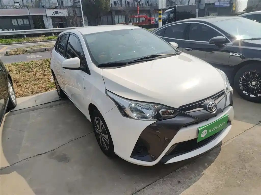 Toyota YARiS L Zhi Xuan 2019 1.5E CVT MeiDong Edition China VI фото 21