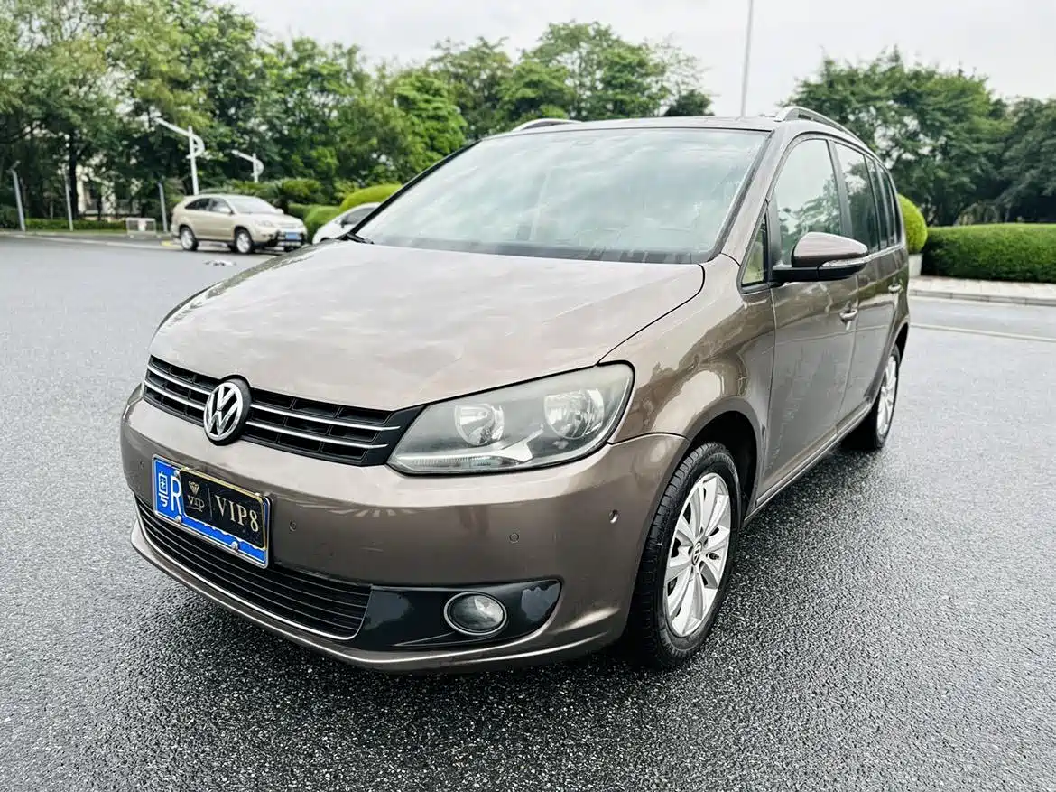 Volkswagen Touran 2013 1.4T DSG Brilliant Edition 5-seater