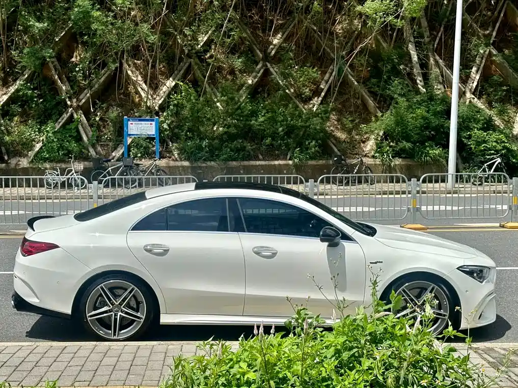Mercedes-Benz CLA AMG 2022 AMG CLA 45 4MATIC+ фото 8