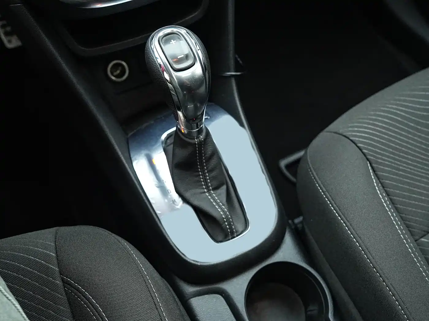 Buick Encore 2014 2014 1.4T Automatic 2WD Urban Elite