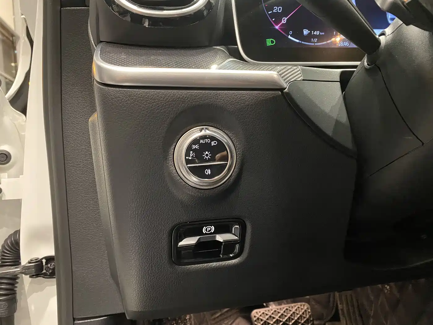 Mercedes-Benz C-Class 2023 C 260 L Sport фото 5