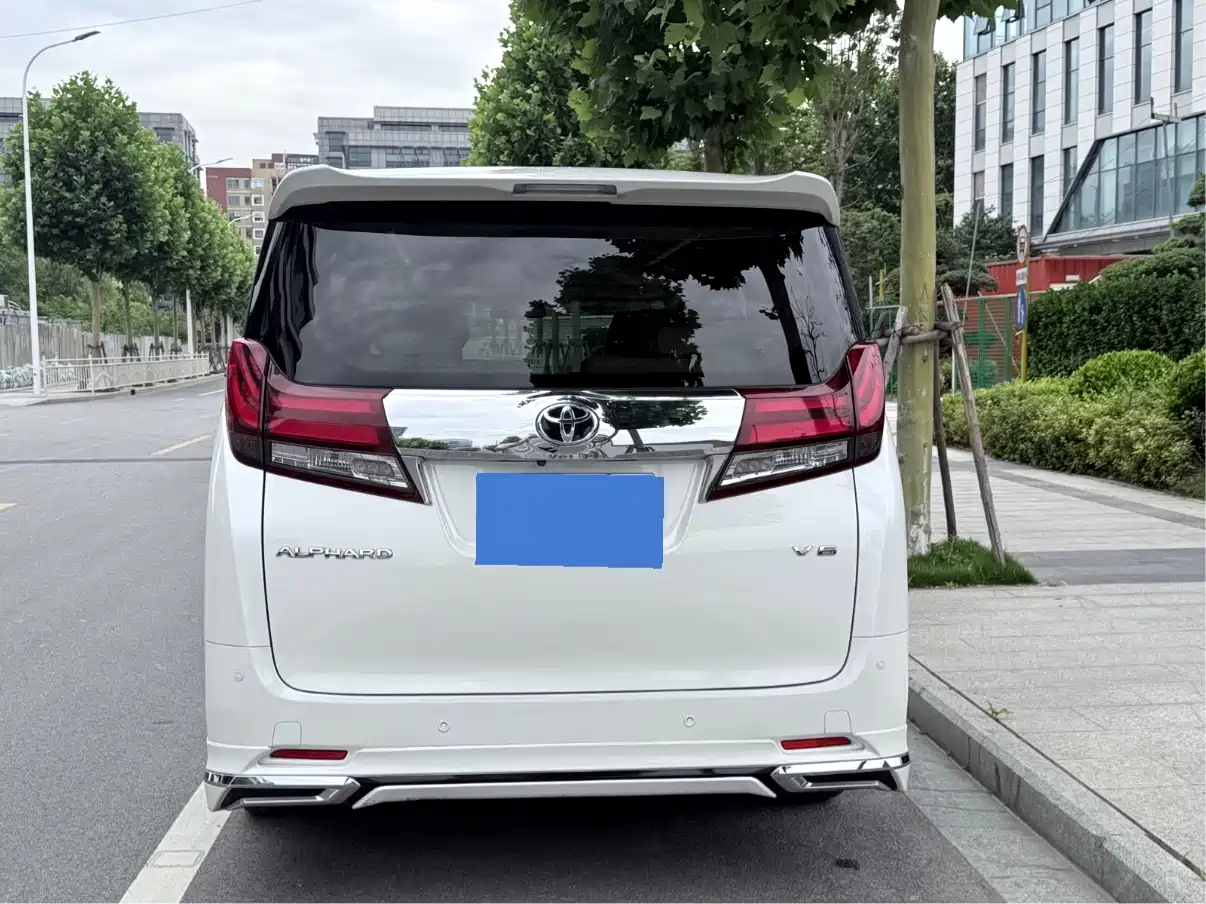Toyota Alphard 2015 3.5L Luxury Edition фото 4