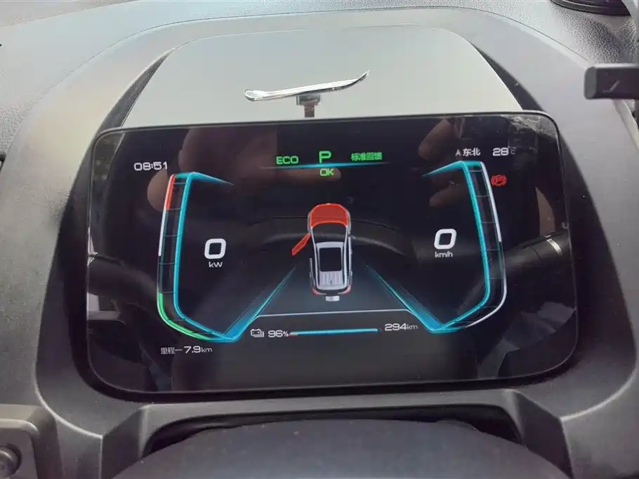 BYD Yuan New Energy 2019 EV360 Smart Connect Edition фото 14