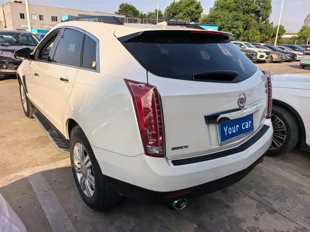 Cadillac SRX 2014 3.0L Comfort Model фото 4
