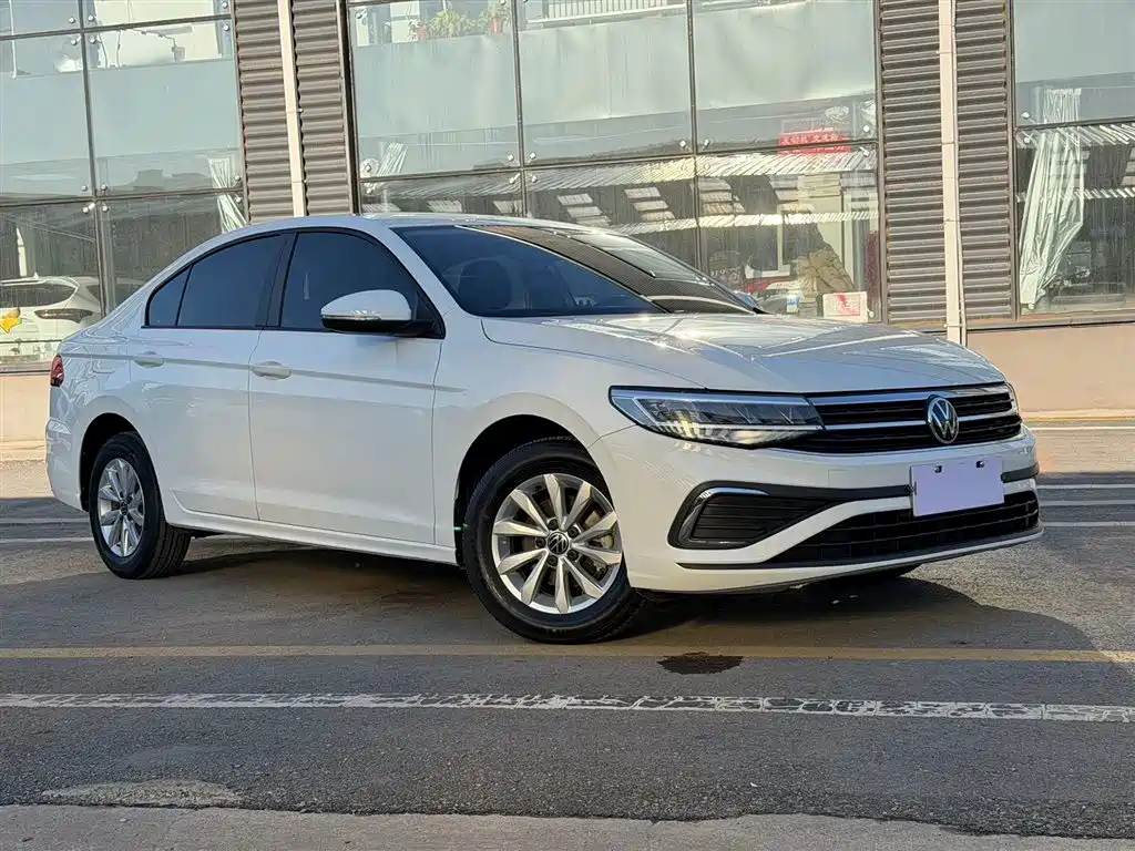 Volkswagen Bora 2023 200TSI DSG Comfort Edition фото 3