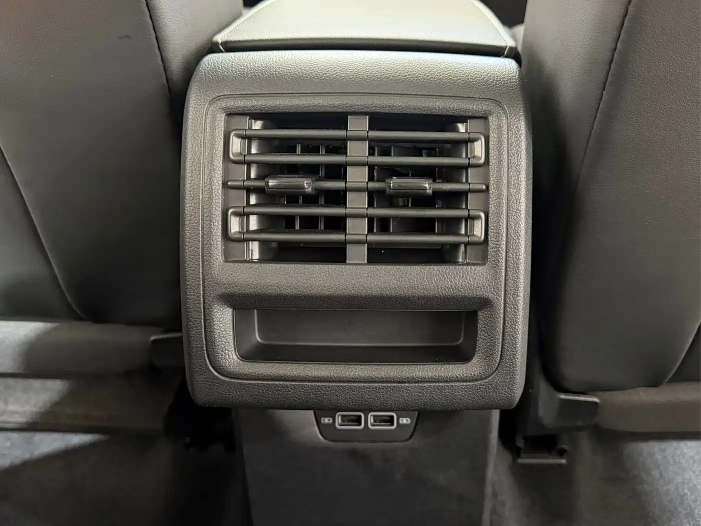 Volkswagen Golf 2023 Facelift 280TSI DSG Pro фото 21