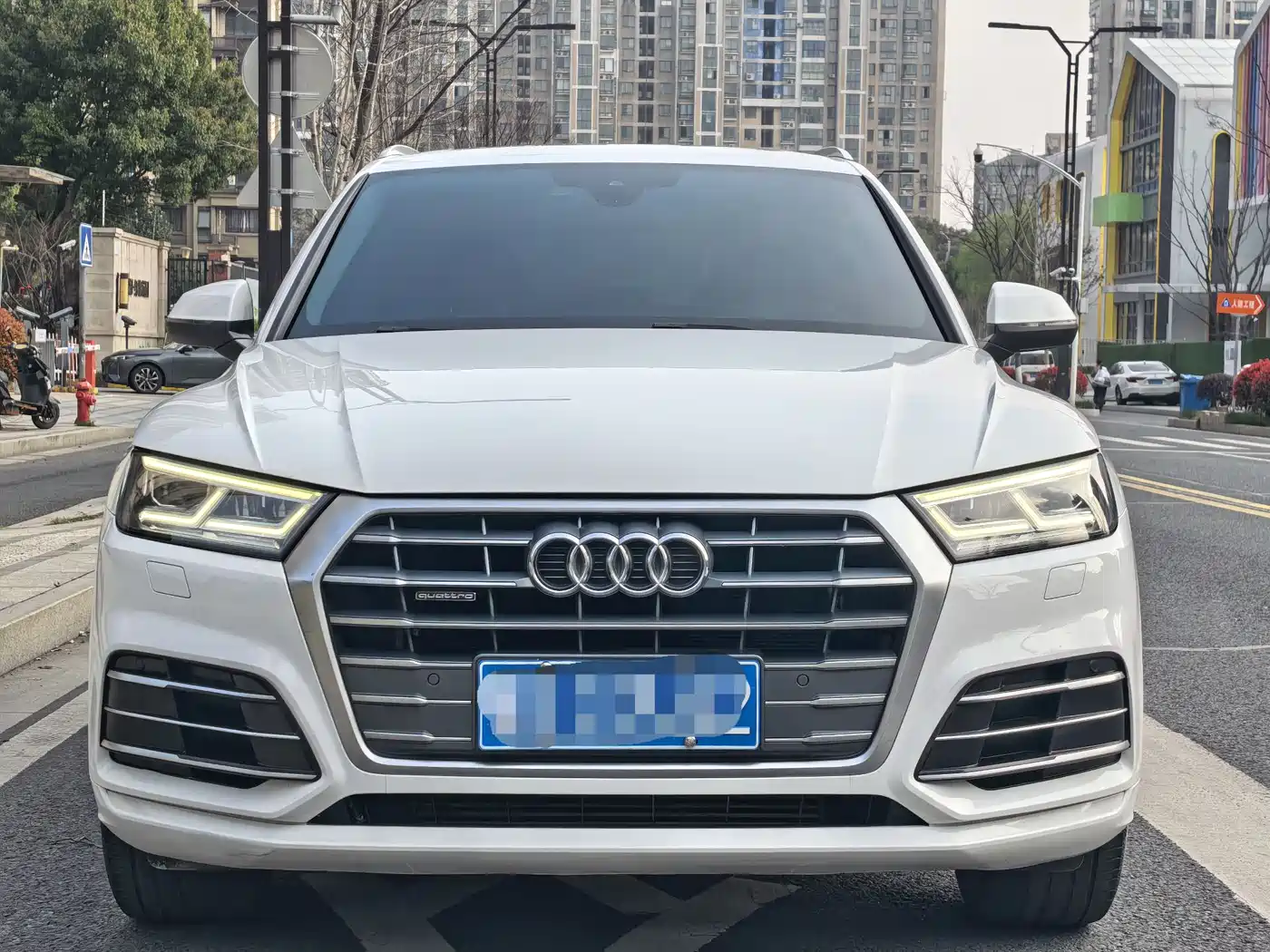 Audi Q5L 2018 40 TFSI Prestige Fashion (China V) фото 2