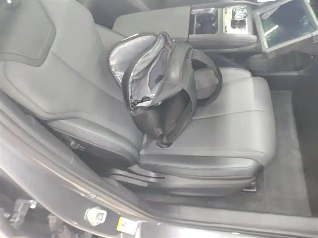 BYD Qin L 2024 DM-i 120KM Leading фото 25