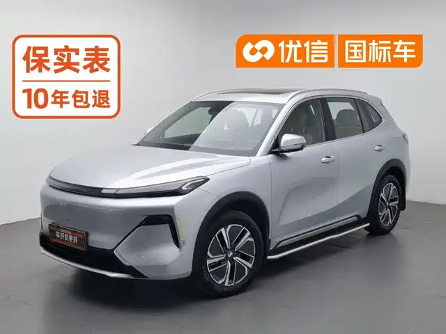 Geely Galaxy Galaxy Starship 7 EM-i 2025 Model 120km Voyage+ Edition — фото 1