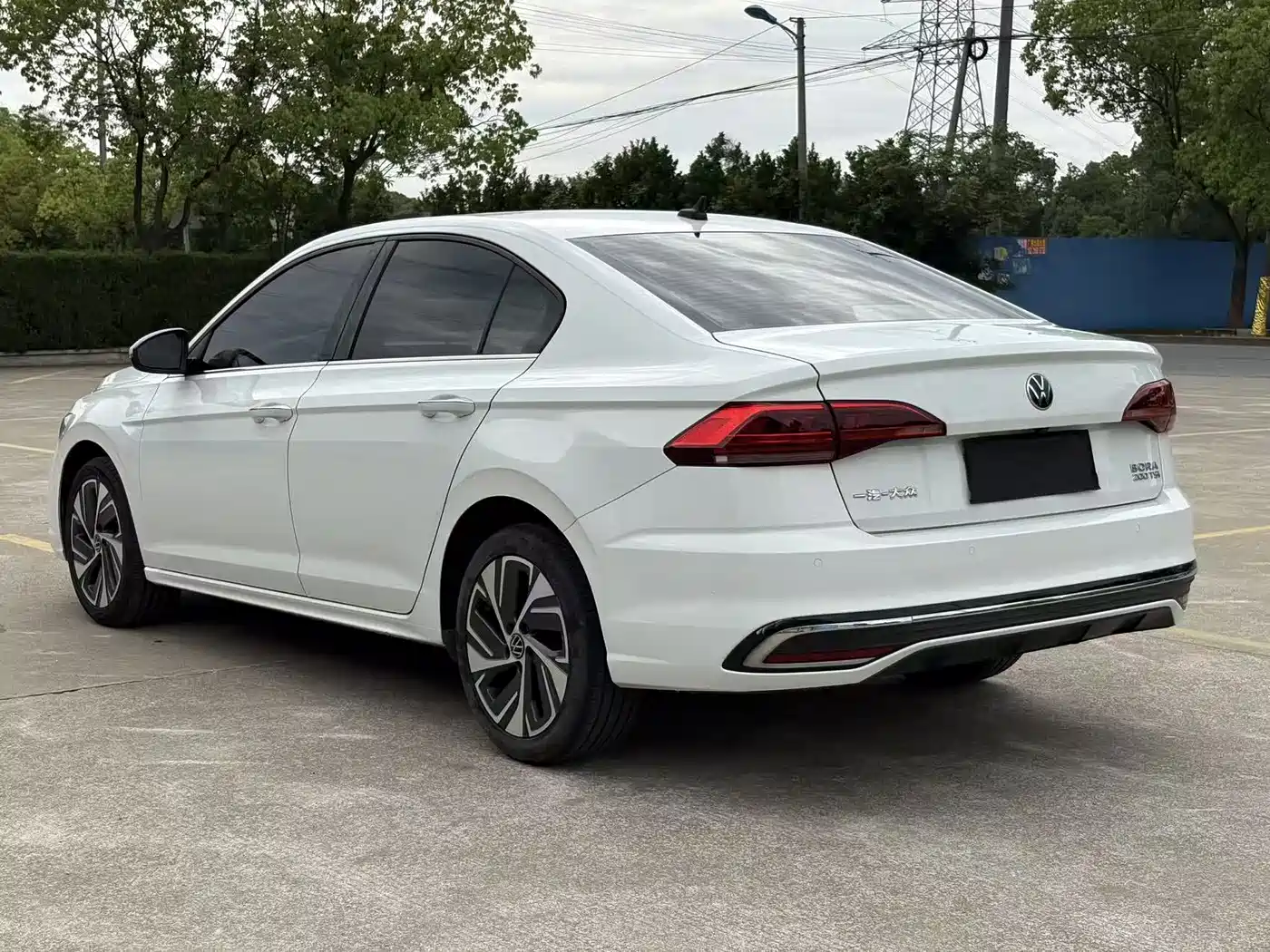 Volkswagen Bora 2023 200TSI DSG Comfort Edition фото 4