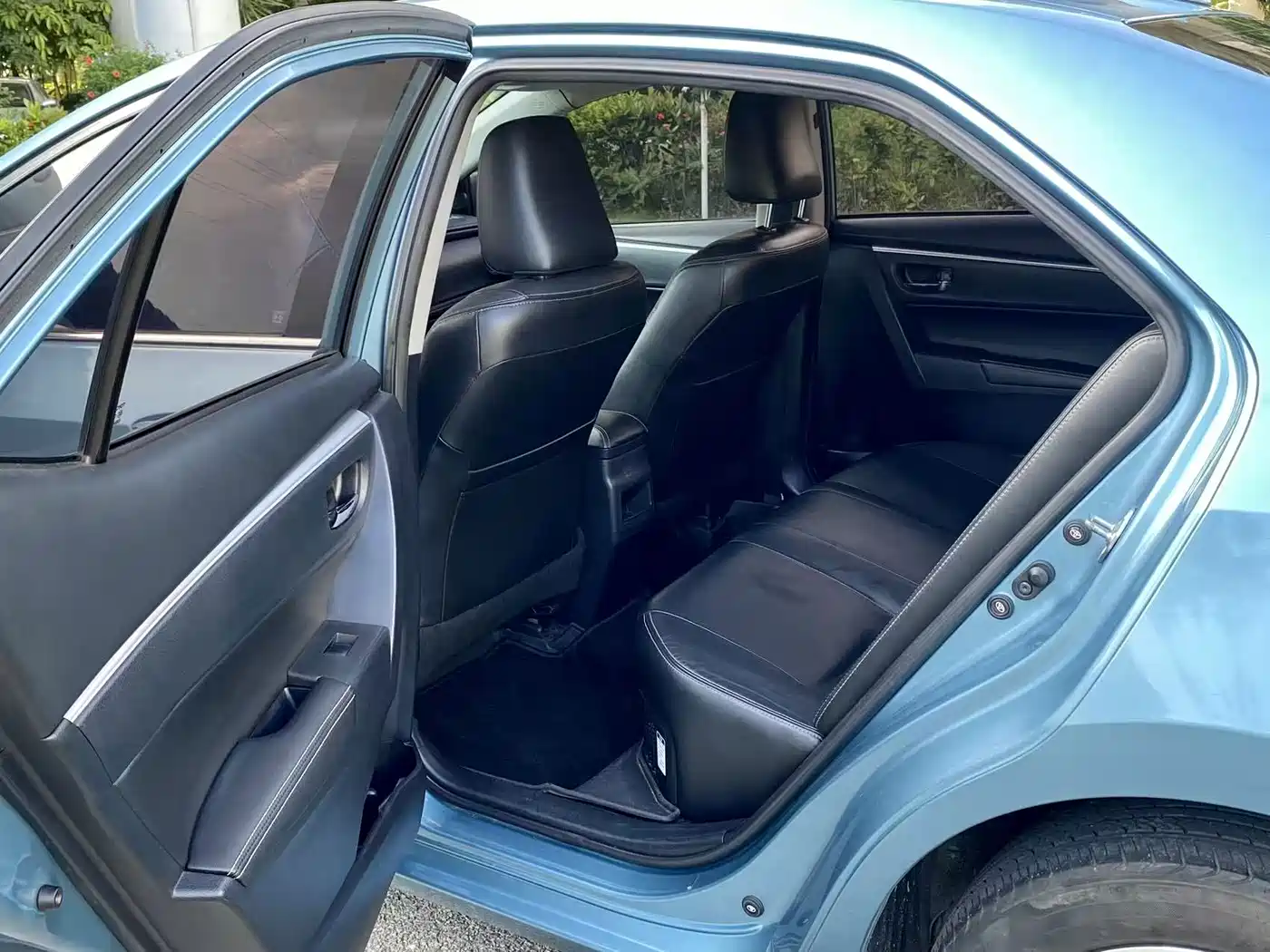 Фото 5 - Toyota Corolla