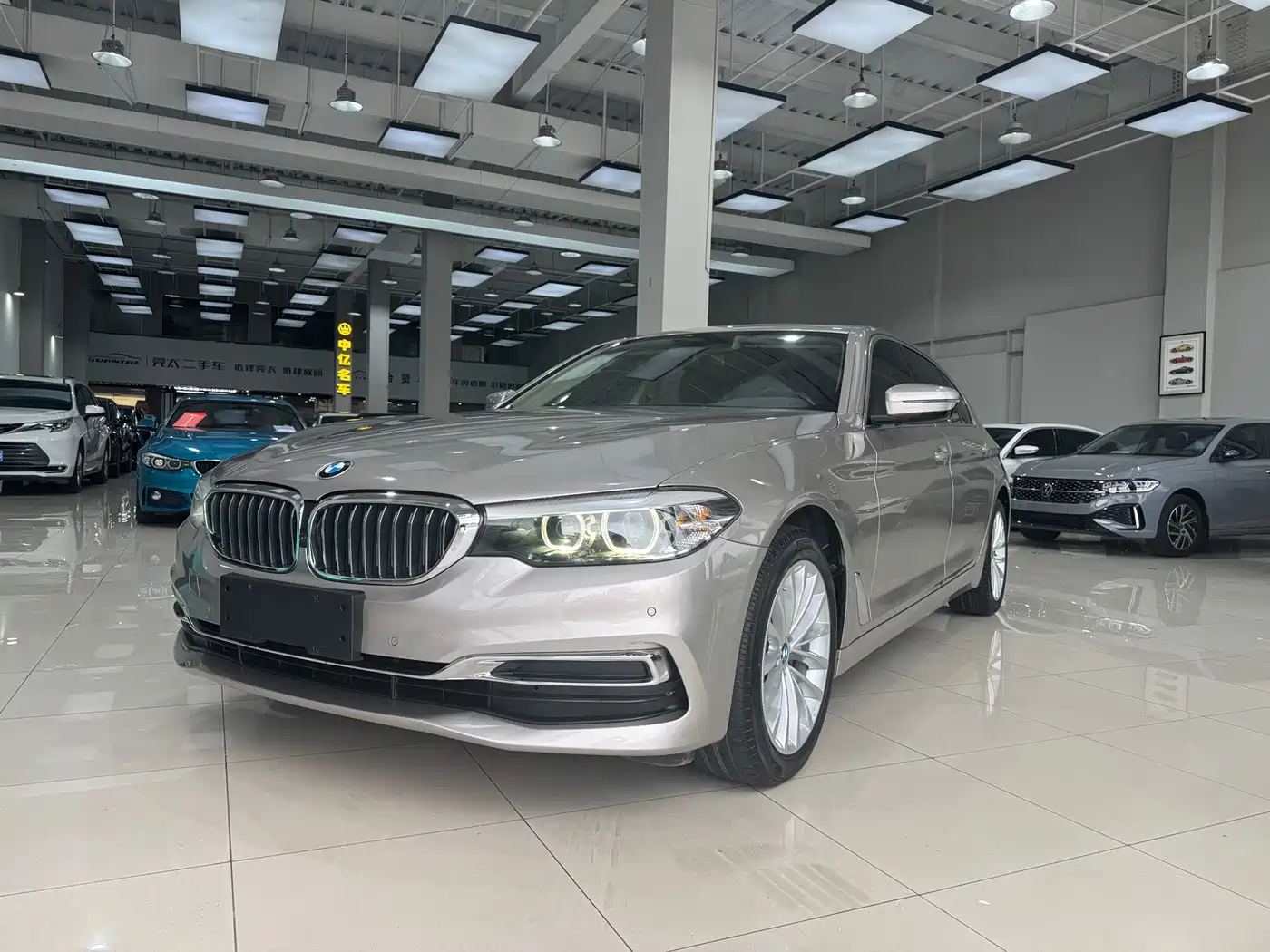 Фото 1 - BMW 5 Series