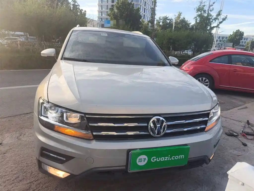 Volkswagen Tiguan L 2018 330TSI Automatic 2WD Luxury Edition фото 3