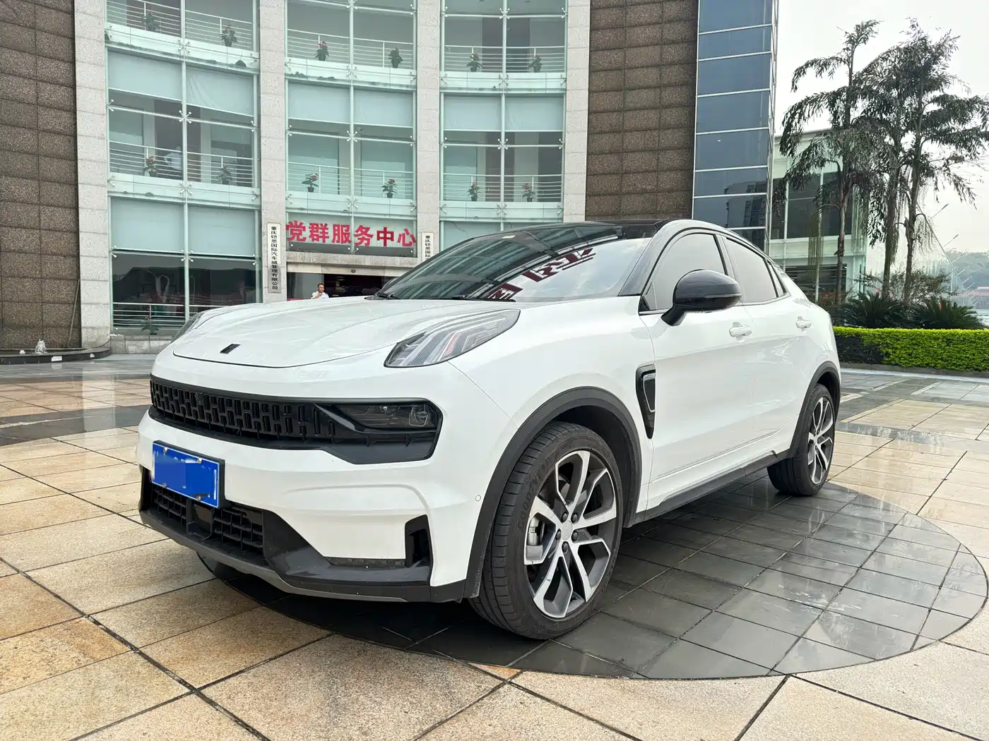 Lynk & Co 05 2020 2.0TD 4WD Halo Edition