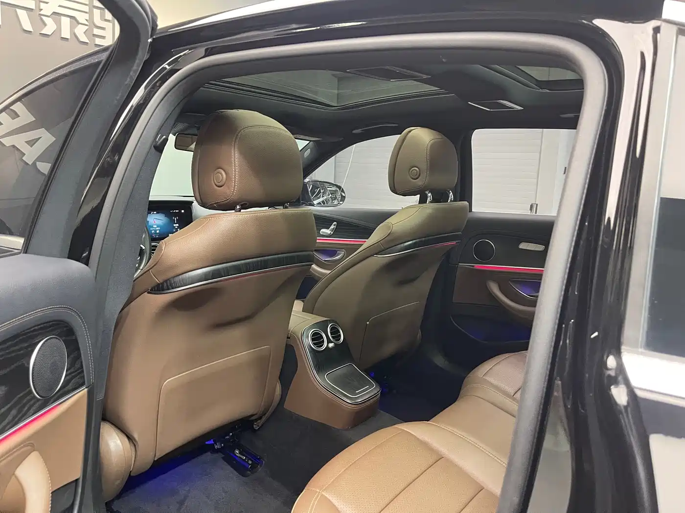 Mercedes-Benz E-Class 2023 Facelift E 260 L Sport фото 11