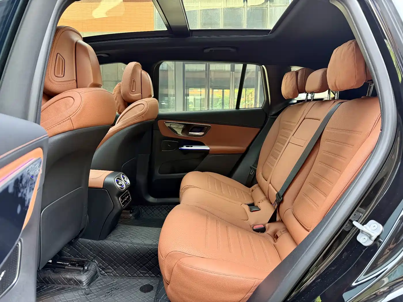 Mercedes-Benz GLC 2025 2025 Facelift GLC 300 L 4MATIC Dynamic 5-seater