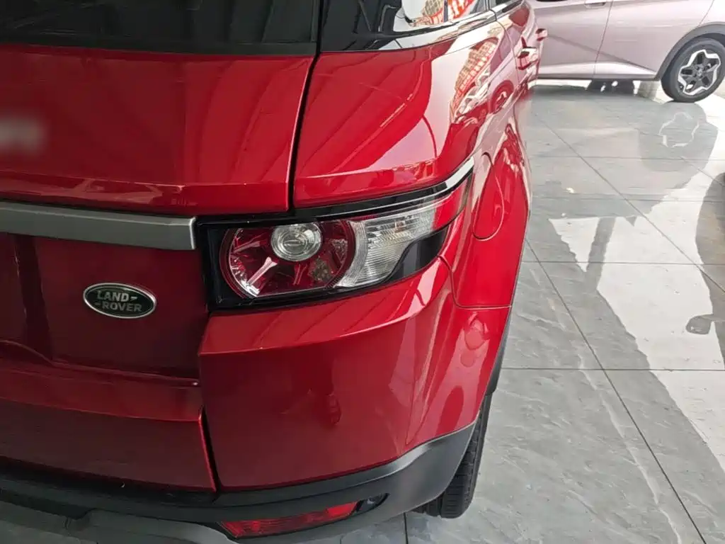 Land Rover Range Rover Evoque (Import) 2015 2014 2.0T 5-door Brilliance Premium