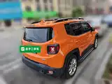 Photo 4 - Jeep Renegade