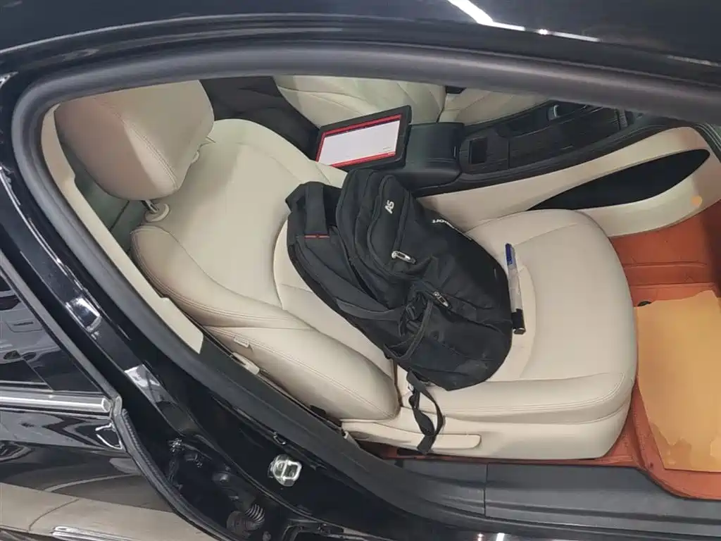 Buick LaCrosse 2019 28T Elite Edition фото 25