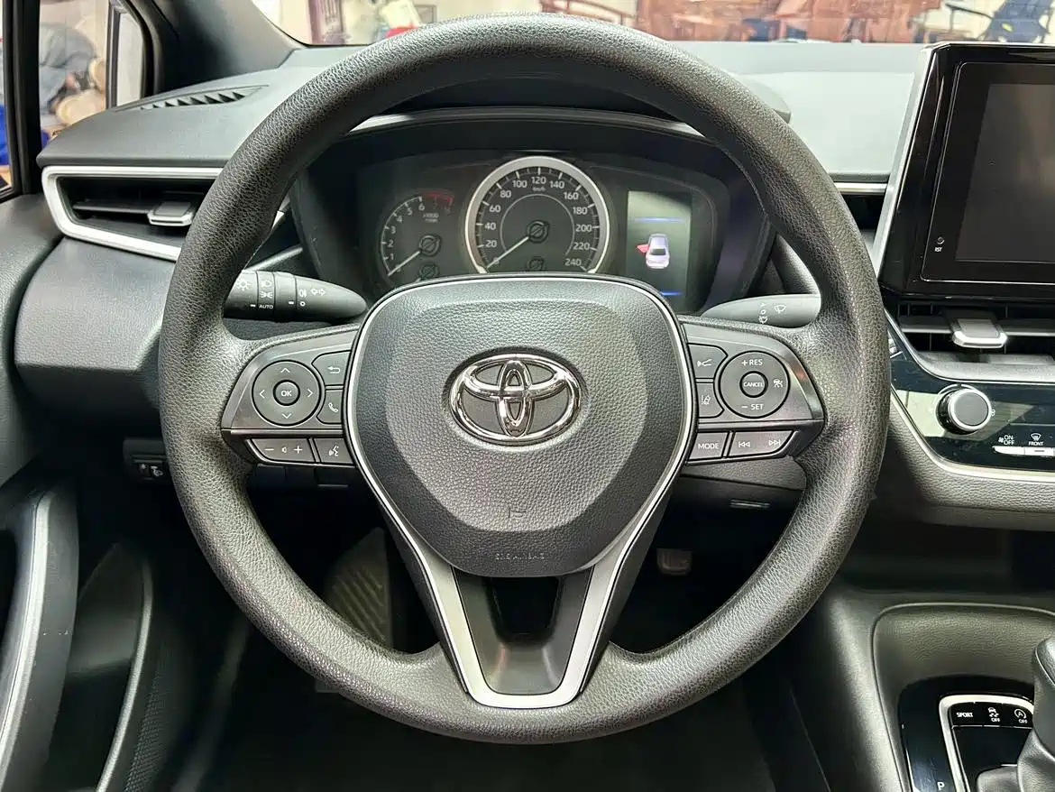 Toyota Levin 2022 185T CVT Luxury Edition фото 13