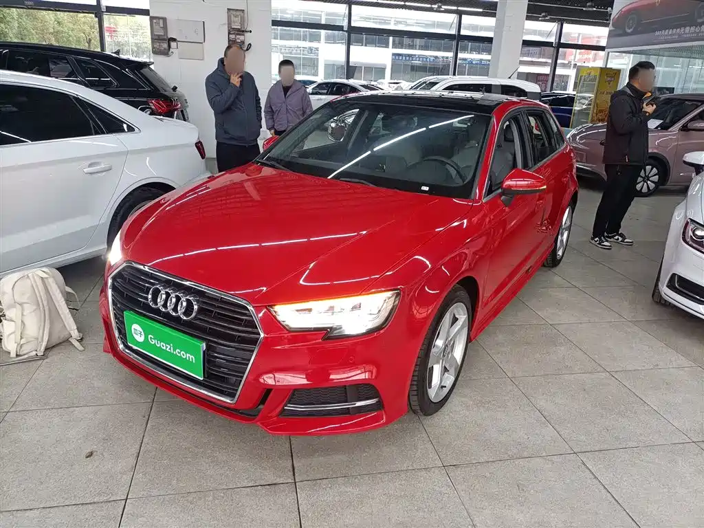 Audi A3 2019 Sportback 35 TFSI Fashion China V фото 2