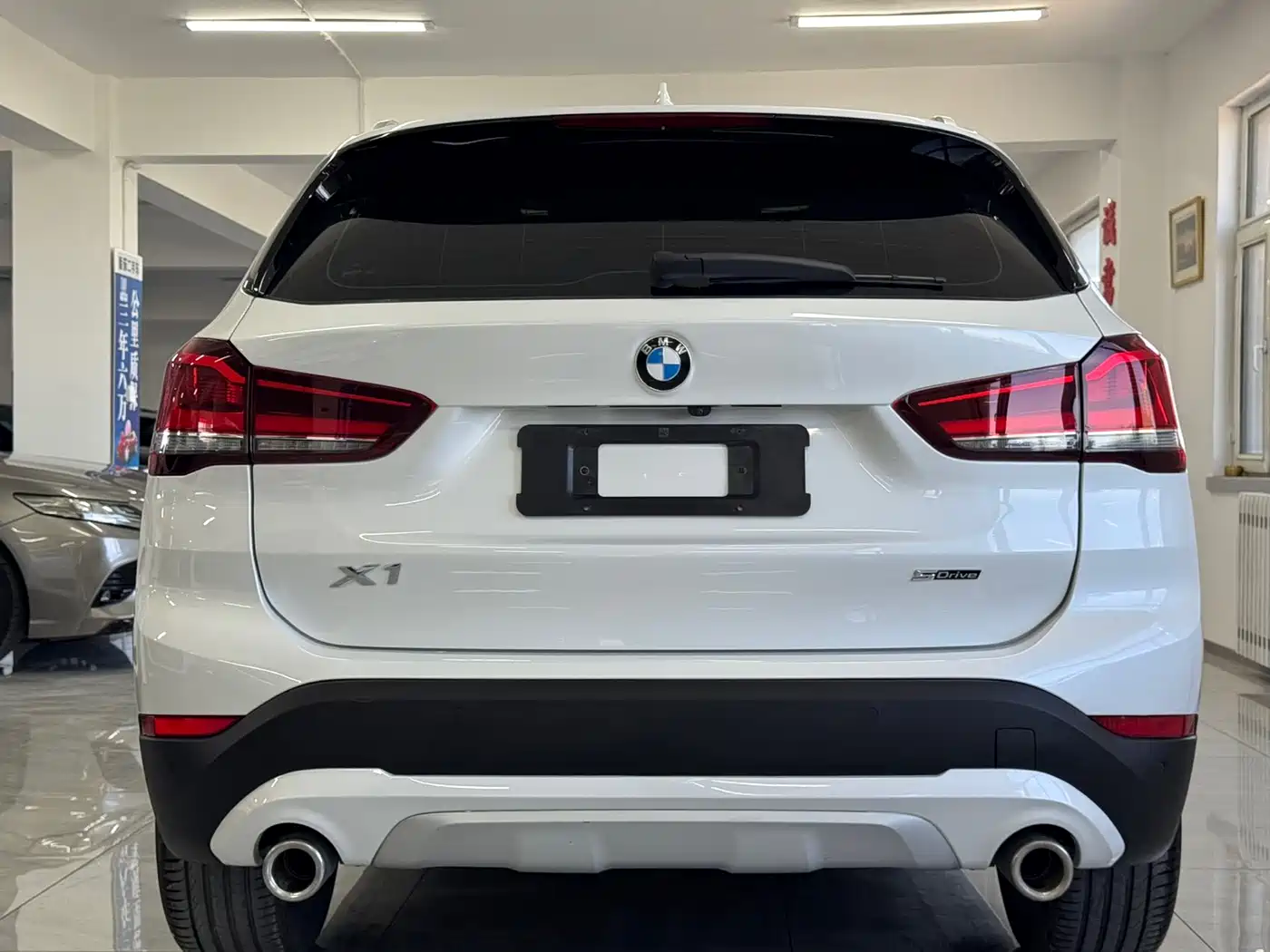 BMW X1 2022 sDrive20Li Fashion фото 14