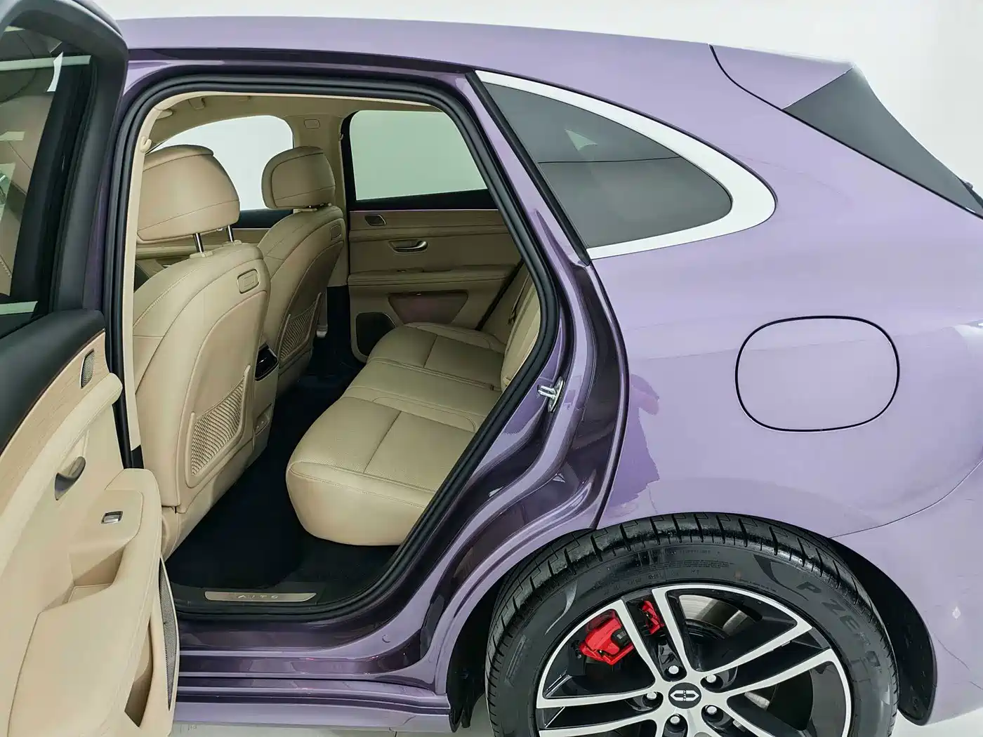 AITO Wenjie AITO M5 2025 2025 Extended Range Ultra AWD