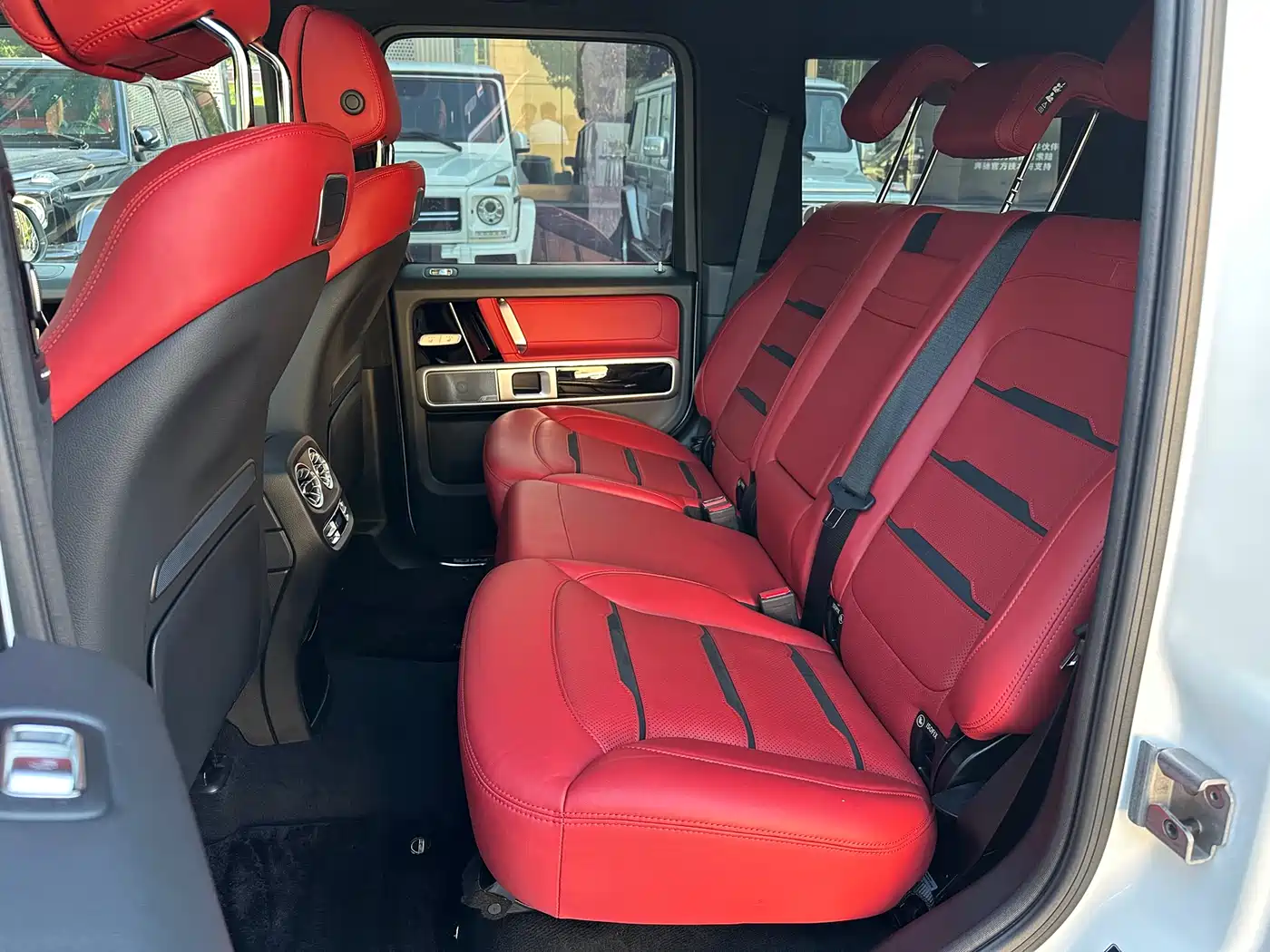 Mercedes-Benz G-Class AMG 2023 AMG G 63 фото 6
