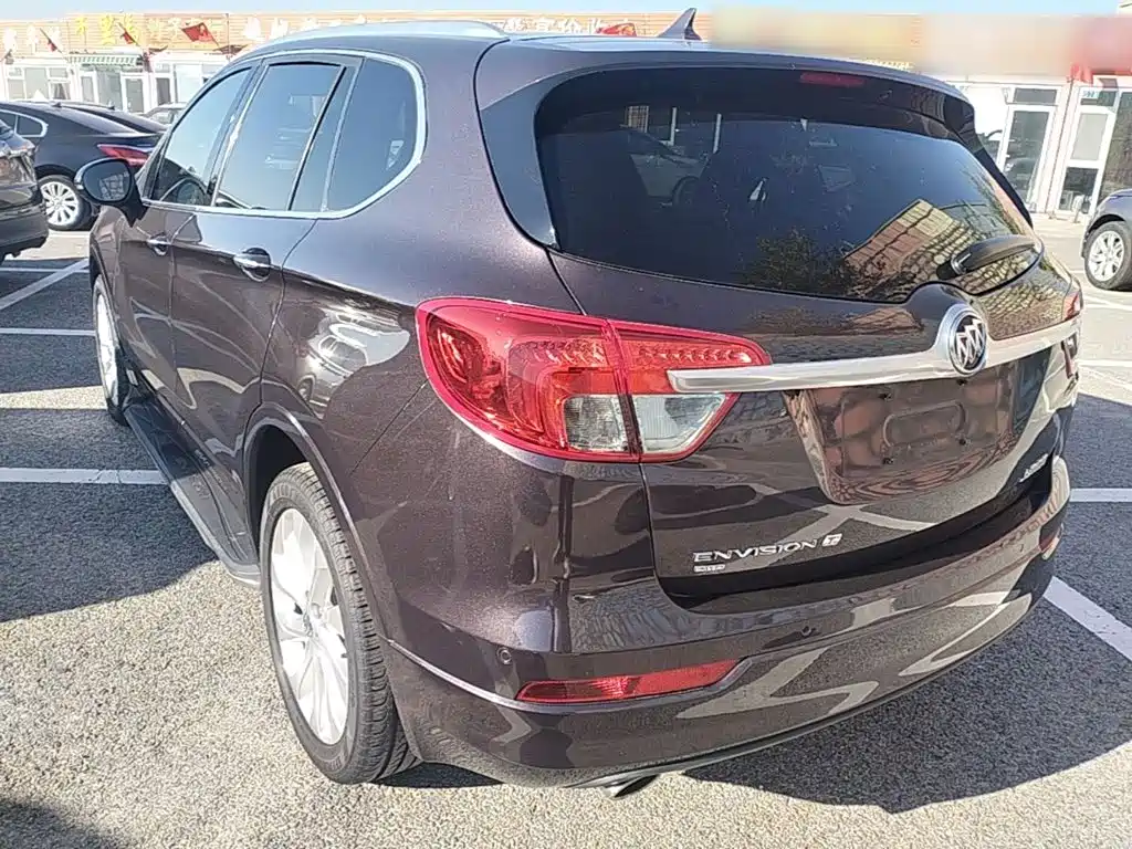 Photo 5 - Buick Envision Plus