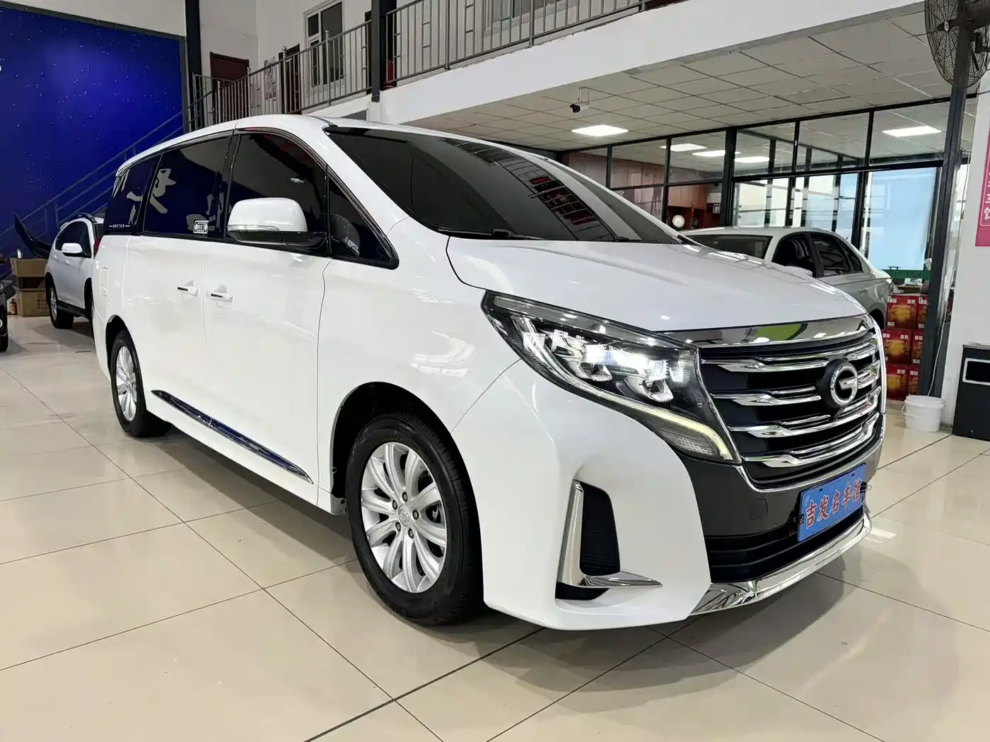 GAC Trumpchi Trumpchi M8 2020 Pilot 390T Premium Edition фото 3
