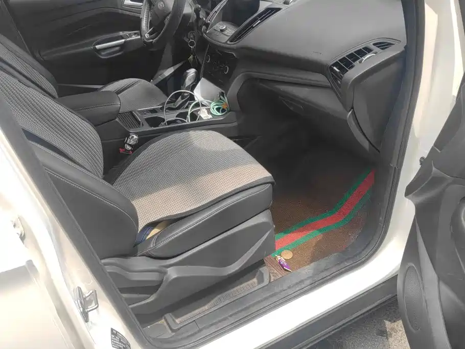 Ford Kuga 2020 2019 EcoBoost 180 FWD Titanium Edition China V
