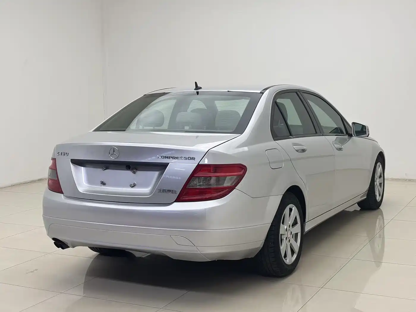 Mercedes-Benz C-Class 2010 C 180K Classic фото 4
