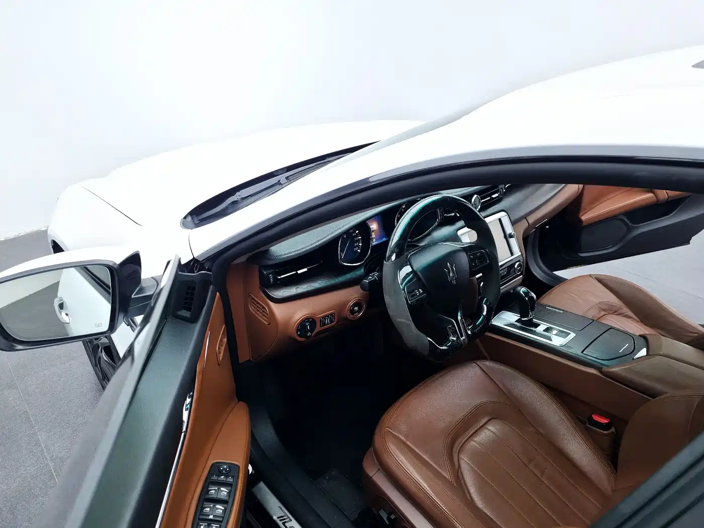 Maserati Quattroporte 2013 3.0T Standard фото 21