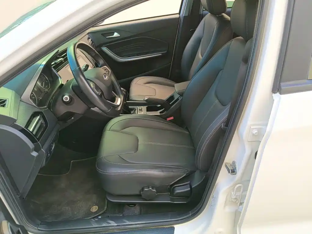 Chery Tiggo 3x 2021 2021 PLUS 1.5L Manual Enjoyment Pine Nut Version