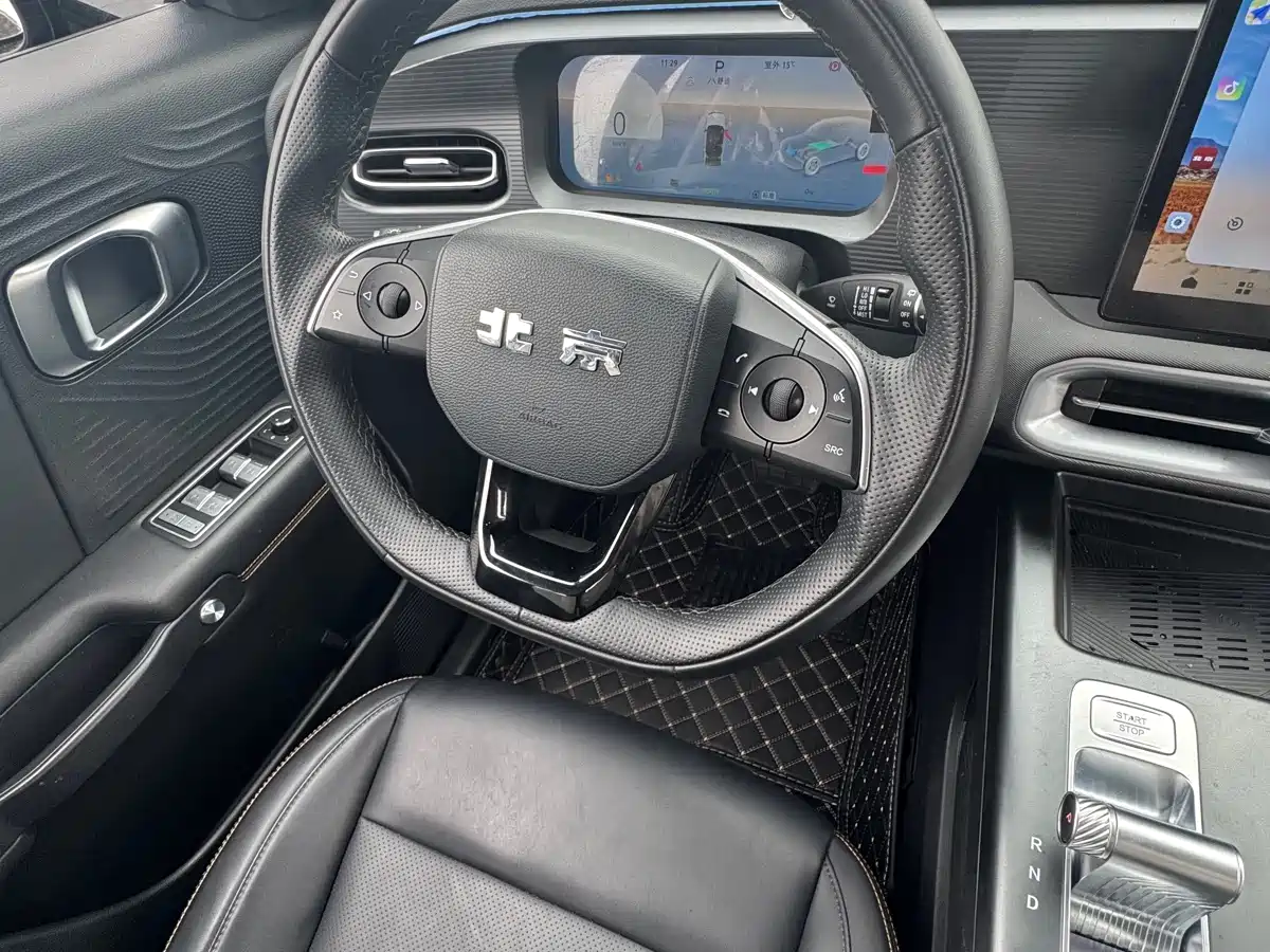 BAIC ORV Beijing Off-Road BJ30 2024 1.5T Magic Core Electric Drive Advanced Edition фото 9
