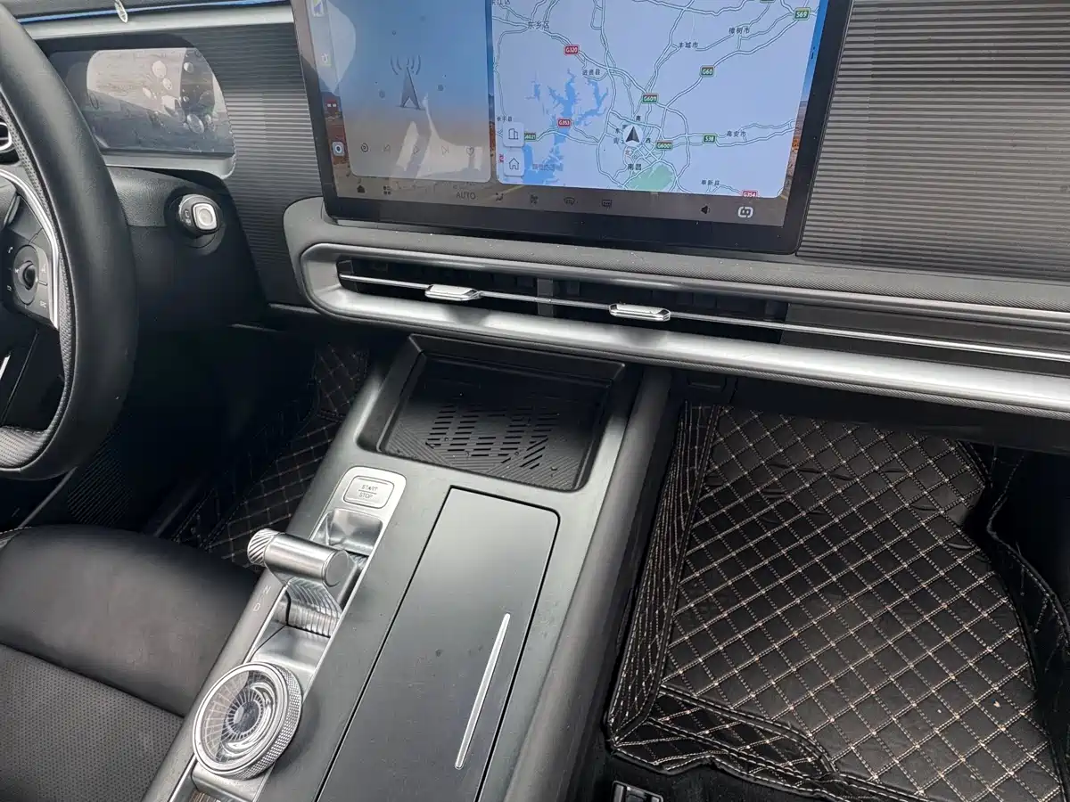 BAIC ORV Beijing Off-Road BJ30 2024 1.5T Magic Core Electric Drive Advanced Edition фото 8