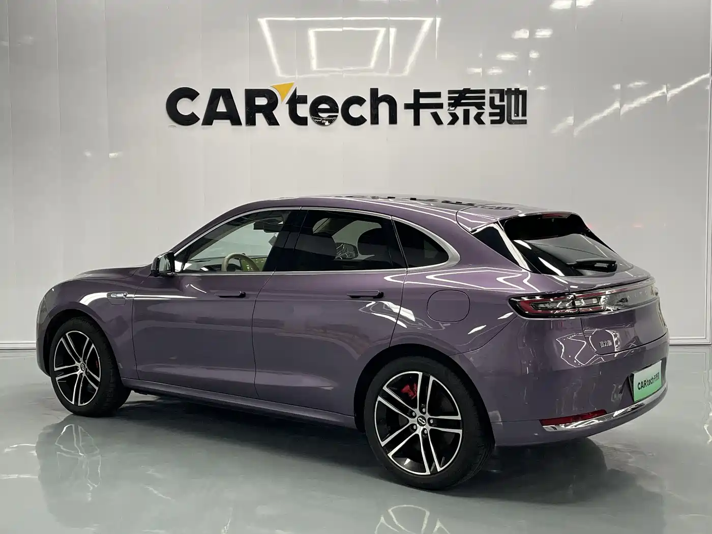 AITO Wenjie AITO M5 2025 Extended Range Ultra AWD фото 20