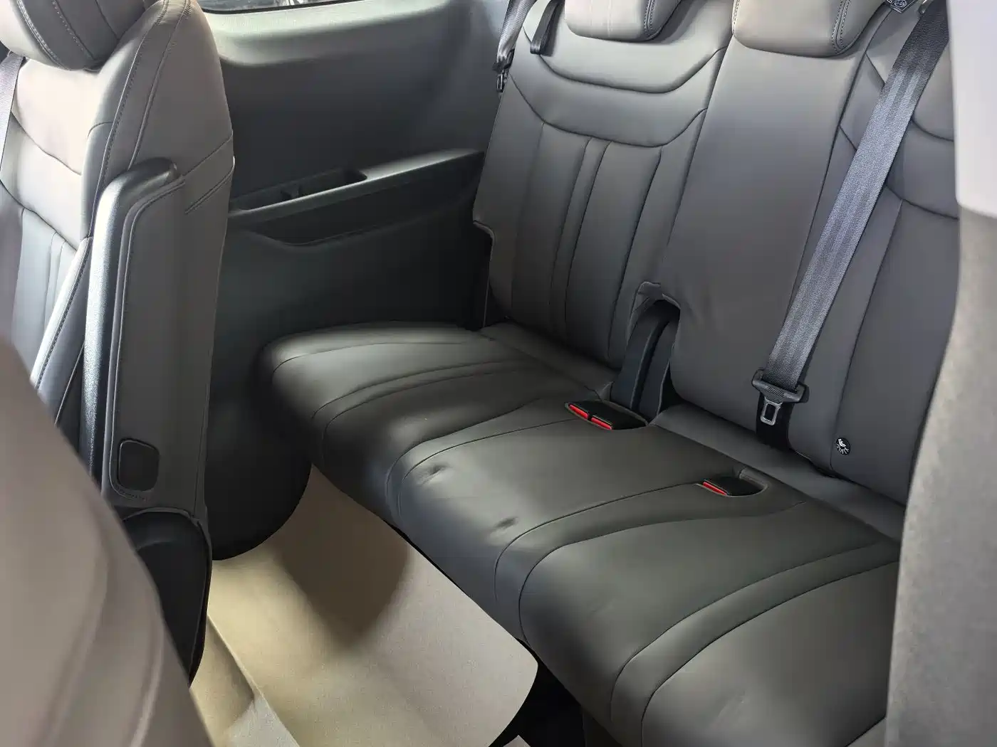 SAIC MAXUS EVERYONE 7